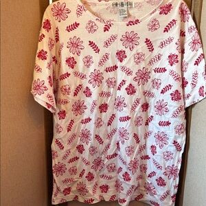 OHI Floral Print T-Shirt  xl
